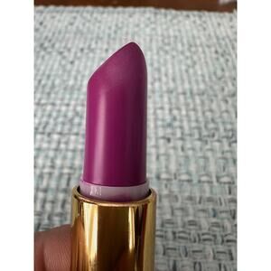 Revlon Super Lustrous Crème Lipstick Dramatic 770 New